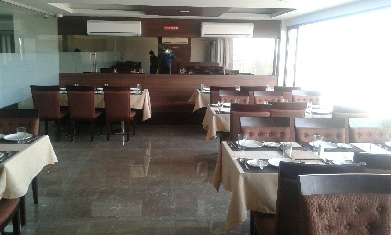 Hotel Comfort Bharuch Kültér fotó
