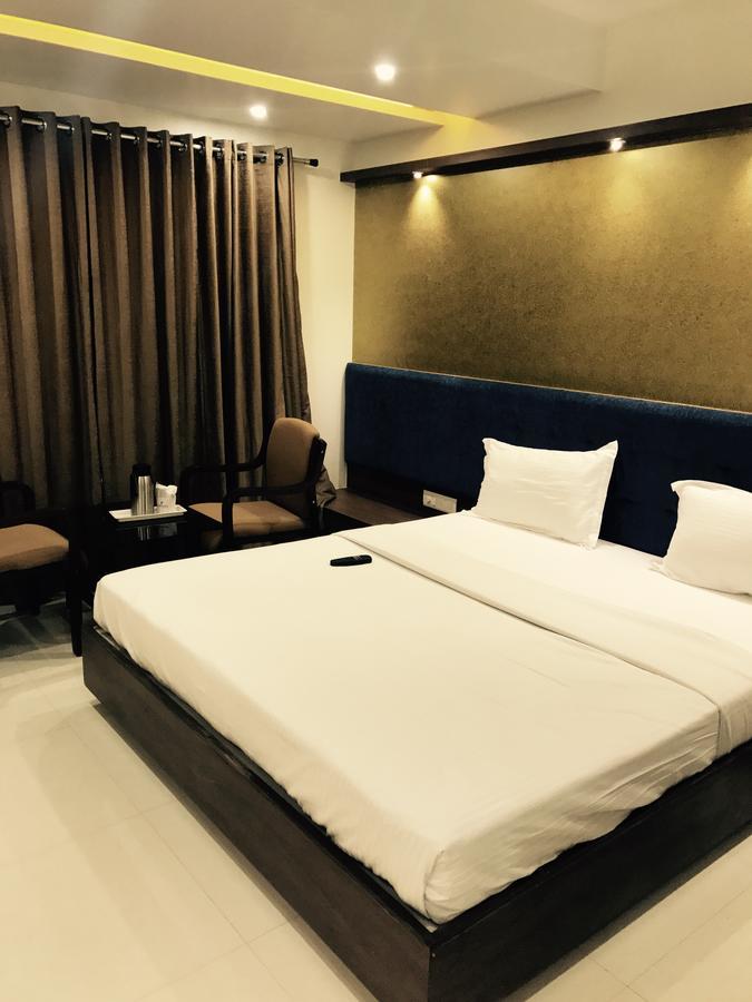 Hotel Comfort Bharuch Kültér fotó